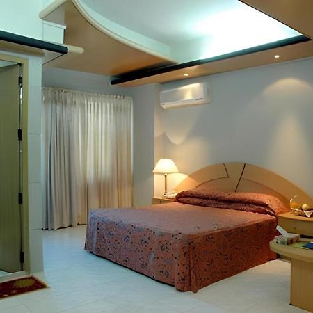 Hotel Tower Inn, Chittagong Exterior foto