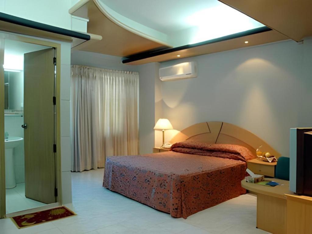 Hotel Tower Inn, Chittagong Exterior foto